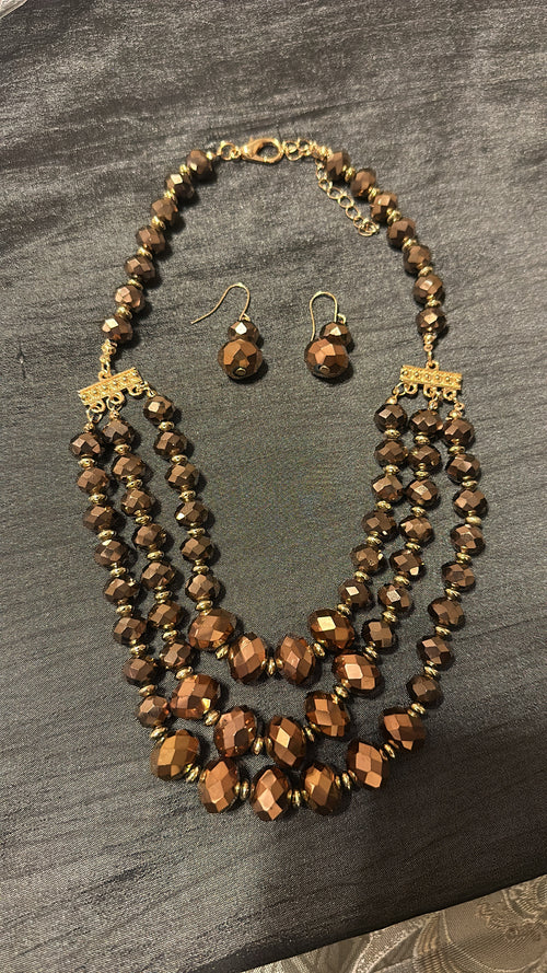 The  Diya Necklace Set